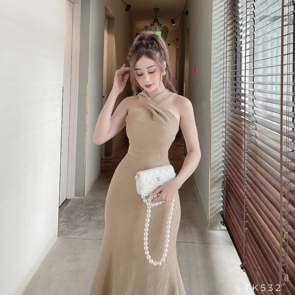 [BBSTORE'S] Đầm Body Cổ Yếm Naiila - TK532 - Hình ảnh 4