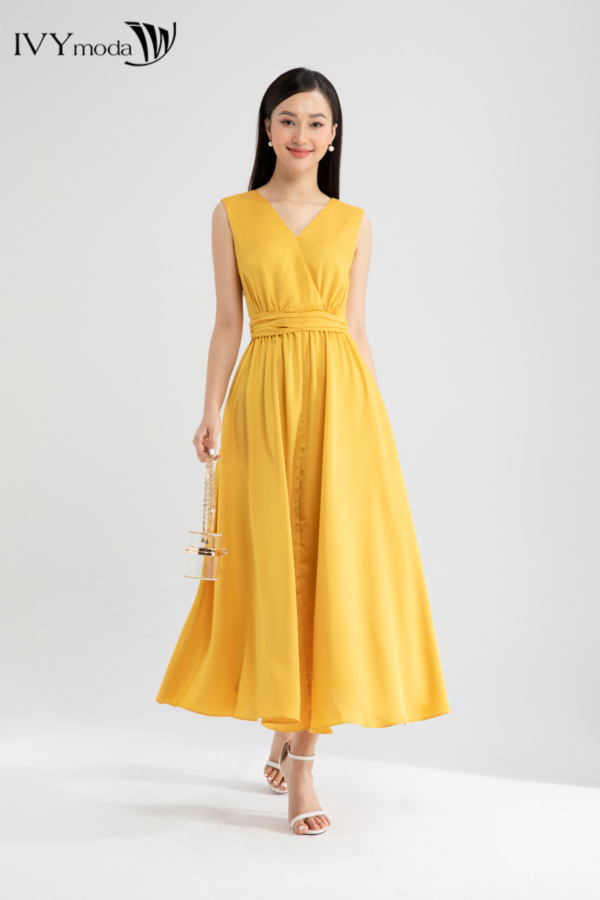 Đầm maxi eo xếp nếp duyên dáng IVY moda MS 41M6449