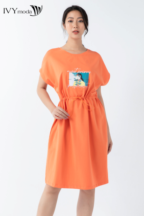 Đầm thun eo rút dây in hình trẻ trung IVY moda MS 42B8680
