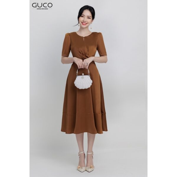 Đầm xòe 3359 cổ giọt nước Guco