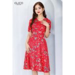 Đầm xòe hoa 2916 cổ V đính hoa Guco