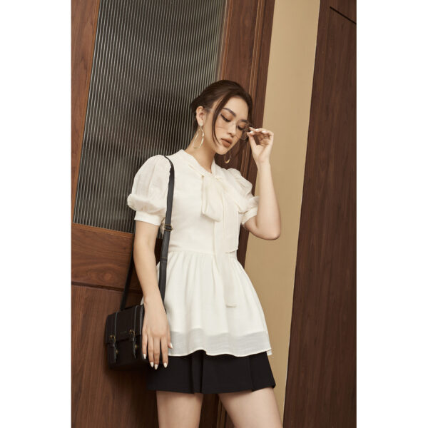 LADY ME by Eva de Eva Áo sơ mi nữ trắng công sở cổ nơ tay ngắn 21SSMO008T - Ảnh 2