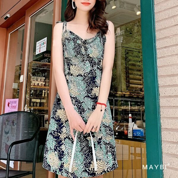 MAYBI - Đầm 2 dây cúp ngực họa tiết hoa xanh Deep Blue Daisy Dress