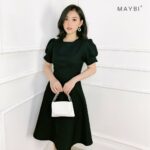 MAYBI – Đầm ôm A tay nhún đen