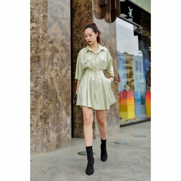 Playsuit cổ sơ mi xanh cốm Gunich