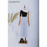 Quần ghi ống suông phối nút kim loại Gunich