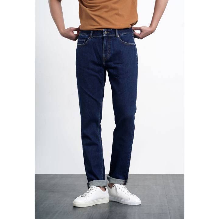 Quần jean trơn. SLIM FIT form – Routine 10S21DPA042