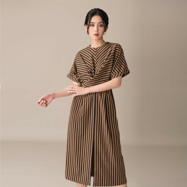 Váy liền suông nữ kẻ 2ND DATE DR050LE - Hình ảnh 4