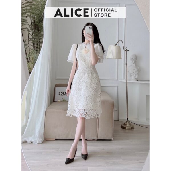 Váy Ren Kem Tiểu Thư ALICE Chất Vải Ren Hàn Lót Lụa Cao Cấp Váy Dáng Suông Chiết Eo Kèm Hoa Đính Ngực Thanh Lịch V783 - Hình ảnh 5