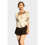 XIPI – Áo Trắng Nhún Ngực Tùng Bèo