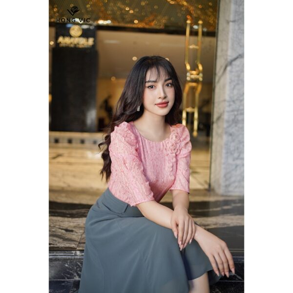 Áo nữ thiết kế Hongvic suông hồng nhăn SM327 - Hình ảnh 3