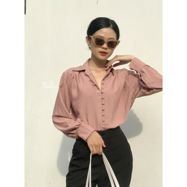 Áo sơ mi công sở nữ đẹp kiểu Hàn Quốc Form rộng tay dài nút vải chất lụa cao cấp màu TRẮNG HỒNG XANH BE - TIELA - Hình ảnh 2