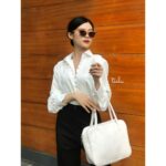 Áo sơ mi công sở nữ đẹp kiểu Hàn Quốc Form rộng tay dài nút vải chất lụa cao cấp màu TRẮNG HỒNG XANH BE – TIELA