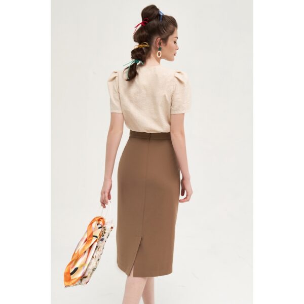 Áo sơ mi nữ karo nhí vàng kem thêu chuồn chuồn 2AO1021 ADORE DRESS - Hình ảnh 2