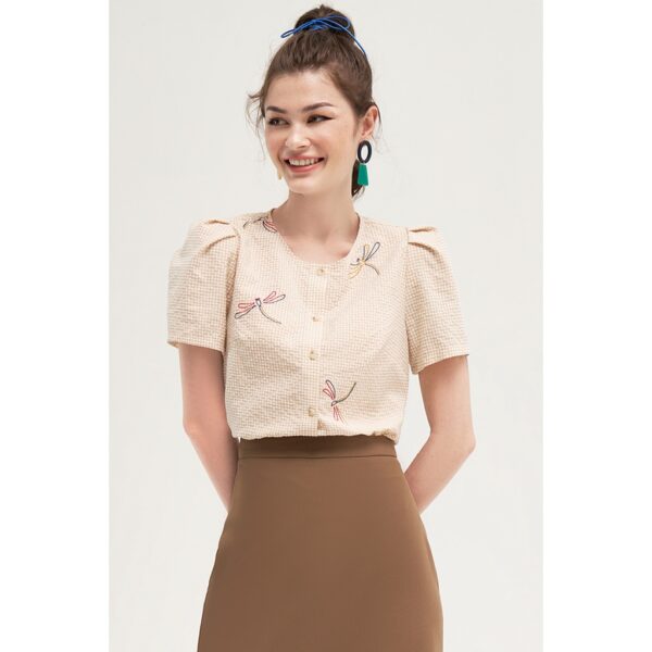 Áo sơ mi nữ karo nhí vàng kem thêu chuồn chuồn 2AO1021 ADORE DRESS - Hình ảnh 4
