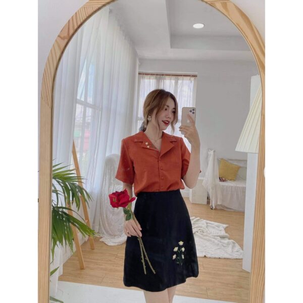 Áo sơ mi thêu hoa cúc tay ngắn TIELA - Áo sơ mi công sở Daisy Shirt - Hình ảnh 8