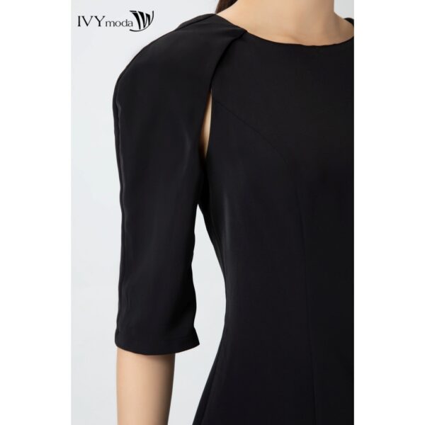 Áo tay lỡ cut-out nữ IVY moda MS 16M6922 - Hình ảnh 5