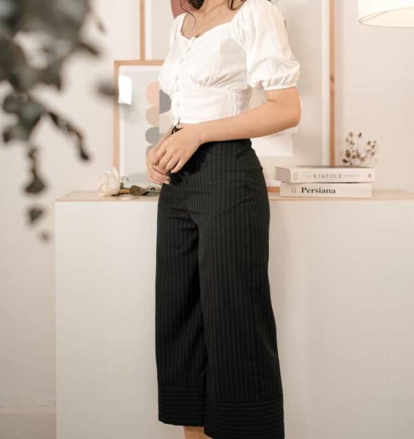 Áo trắng nút Lucet Fashion