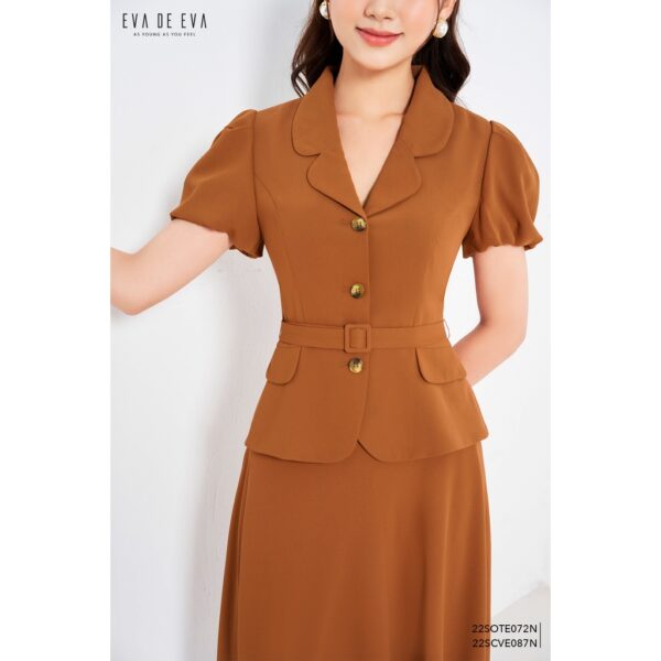 Áo vest nữ công sở tay ngắn Eva de Eva 22SOTE072N - Hình ảnh 2