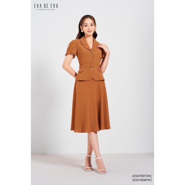 Áo vest nữ công sở tay ngắn Eva de Eva 22SOTE072N