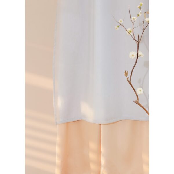Bộ Áo Dài Tết Organza MOMOCO chất liệu lụa bóng tinh tế sang trọng M2705 - Hình ảnh 7