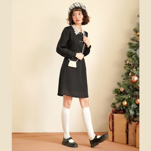 BLEUBIRD Váy dáng A tơ nhũ đen phối cố ren NOIR DRESS