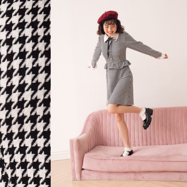 BLEUBIRD Váy liền vải tweed hoạ tiết caro houndstooth buộc nơ NINA DRESS - Hình ảnh 3
