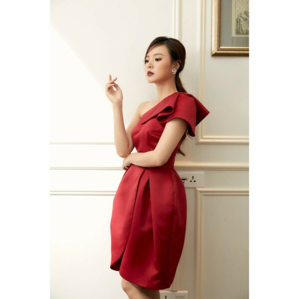 Đầm đỏ lệnh vai nữ Lalla - Ảnh 3