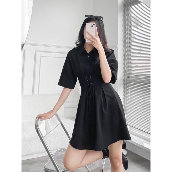 Đầm kiểu sơ mi ngắn đan dây eo thời trang GAGO màu đen GG3804 - Hình ảnh 2