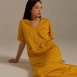 Đầm lụa dài xẻ một bên tà Mauve Pocket dress