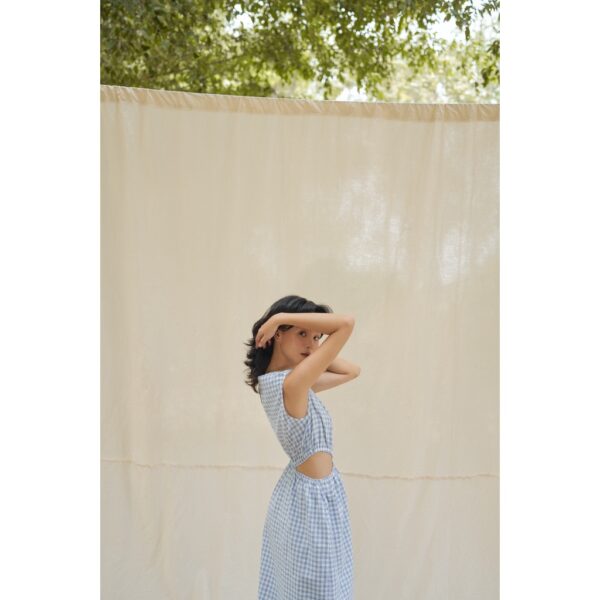 Happy Zoo - Đầm sát nách cut out eo ( 2 màu ) - Ảnh 4