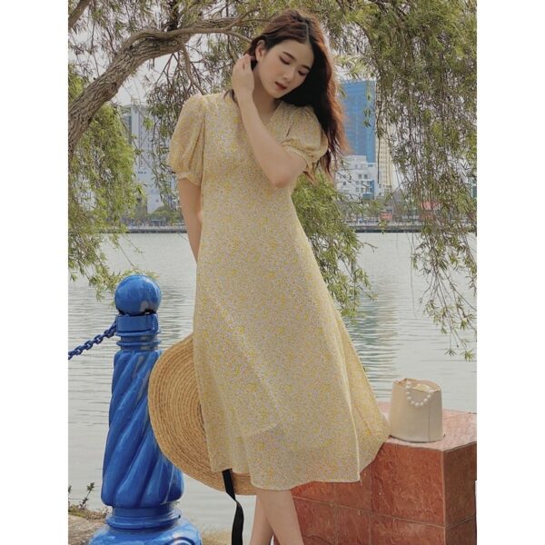 [Mã LTP50 giảm 50000 đơn 150000] The19club - Váy hoa nhí chiffon Kelly - Hình ảnh 2