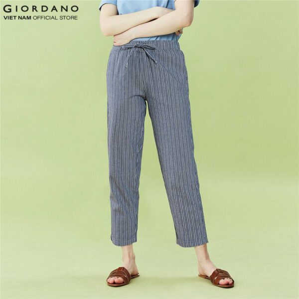 Quần Khaki Lửng Nữ Giordano 05429028