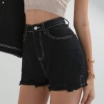 Quần short denim chỉ nổi tua rua nữ Air Space 2210123023