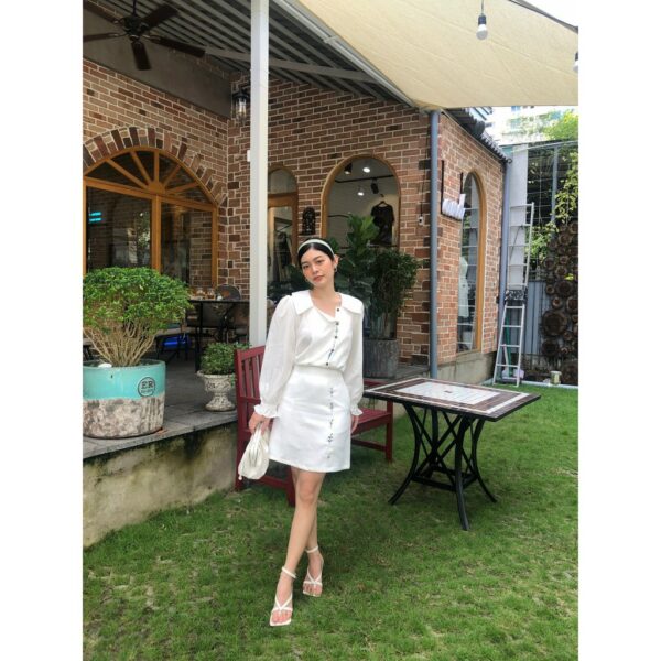 TIELA Chân vây thêu hoa dọc - Hình ảnh 6