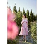 TIELA Đầm váy hoa nhí xoè chất tơ ánh – Lucia Dress
