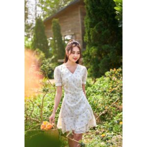 TIELA Đầm váy hoa xếp eo đính ngọc - Kate Dress