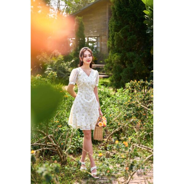 TIELA Đầm váy hoa xếp eo đính ngọc - Kate Dress - Ảnh 6