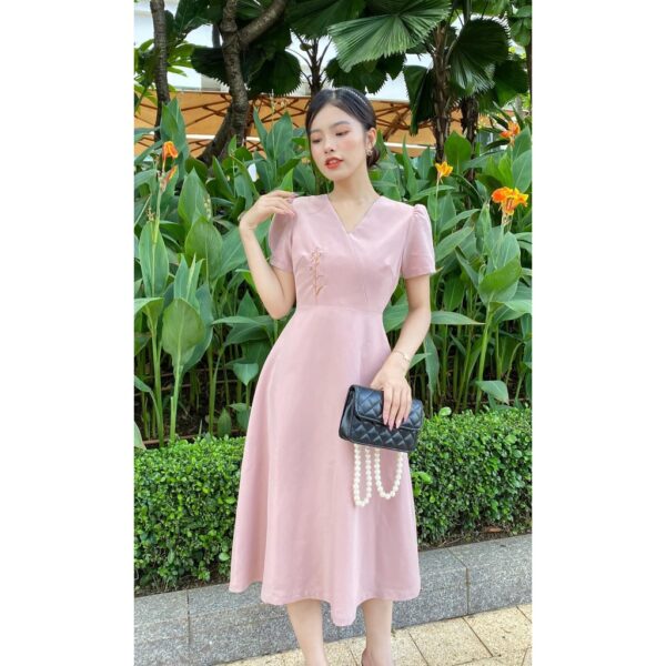 TIELA Đầm váy thêu hoa vạt chéo - Stella Dress - Hình ảnh 9