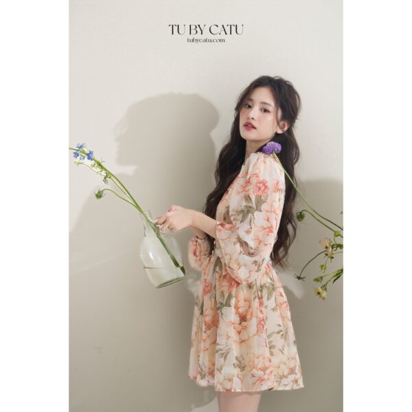 TUBYCATU | Jumpsuit tơ bông nâu xanh nút ngọc - Hình ảnh 4