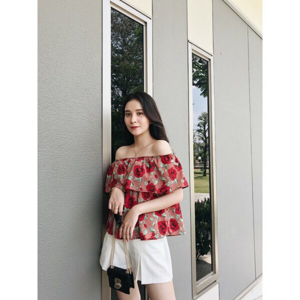 TUBYCATU | Quần short trắng xẻ lai - Hình ảnh 6