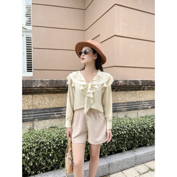 YU CHERRY | Áo Ruffle Heart Blouse YA414 - Ảnh 4