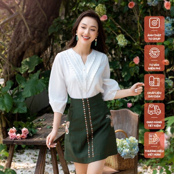 Chân váy thêu bướm rêu VT