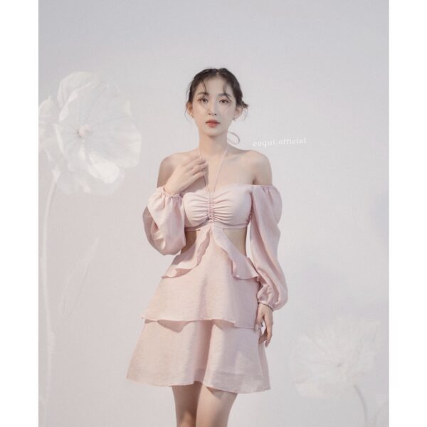 COQUI - Đầm voan tay dài hở eo - Jasmine Dress - Hồng - Ảnh 4