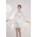 COQUI – Đầm voan tay dài hở eo – Jasmine Dress – Trắng