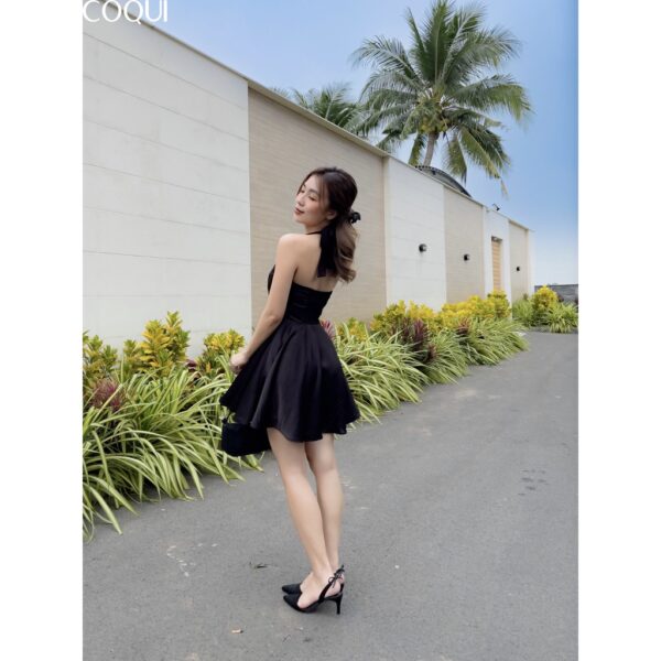 COQUI - Váy lụa đen viền ren cúp ngực cột dây - Iris Dress - Ảnh 3