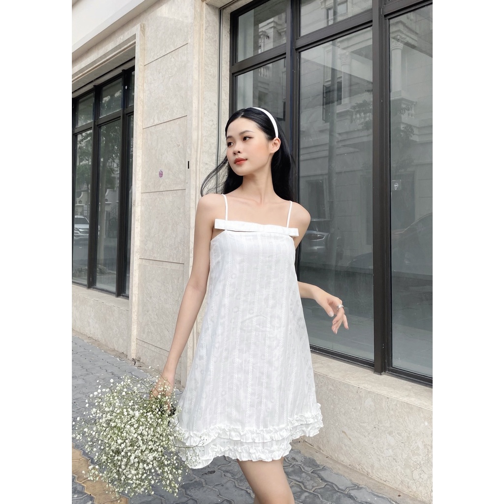 COQUI – Váy trắng hoa viền bèo – Sophia Dress