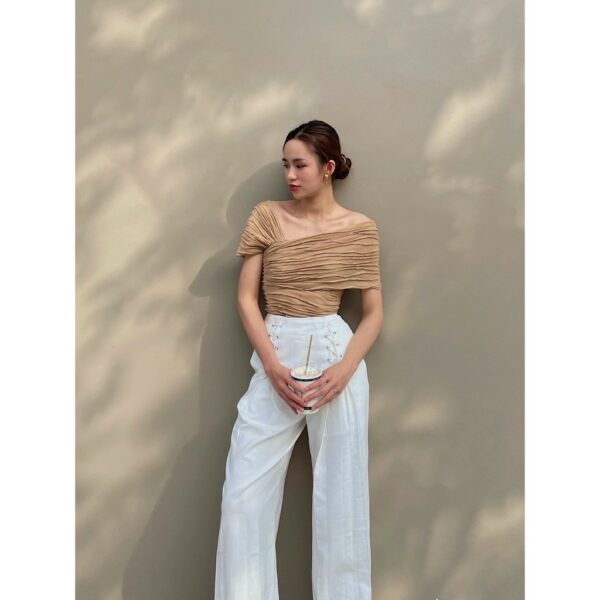 MOLLYNISTA - Áo Fuzzy thun chéo vai quyến rũ nữ tính thiết kế cao cấp đi chơi đi tiệc gợi cảm - Hình ảnh 4