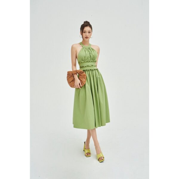 MOLLYNISTA - Đầm Mira yếm maxi hở lưng quyến rũ nữ tính thiết kế cao cấp đi chơi đi tiệc gợi cảm - Hình ảnh 2