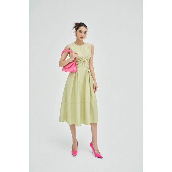 MOLLYNISTA - Đầm Shelly sát nách xoắn nơ eo quyến rũ nữ tính thiết kế cao cấp đi chơi đi tiệc gợi cảm - Hình ảnh 2